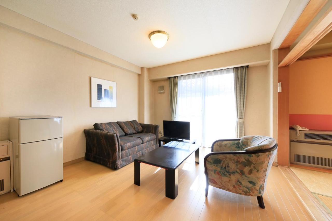 Kishutetsudo Karuizawa Hotel Цумагой Екстериор снимка