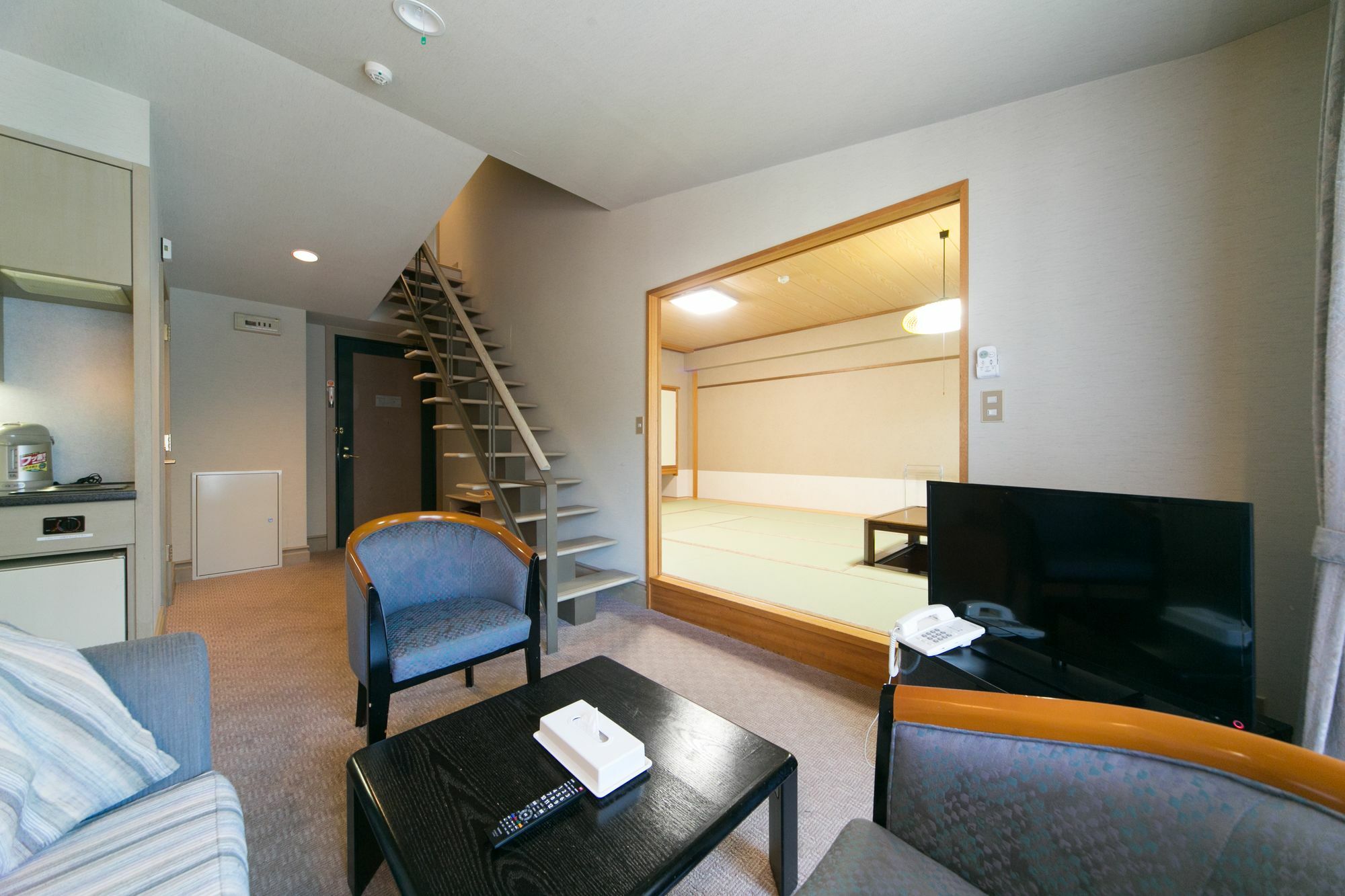 Kishutetsudo Karuizawa Hotel Цумагой Екстериор снимка
