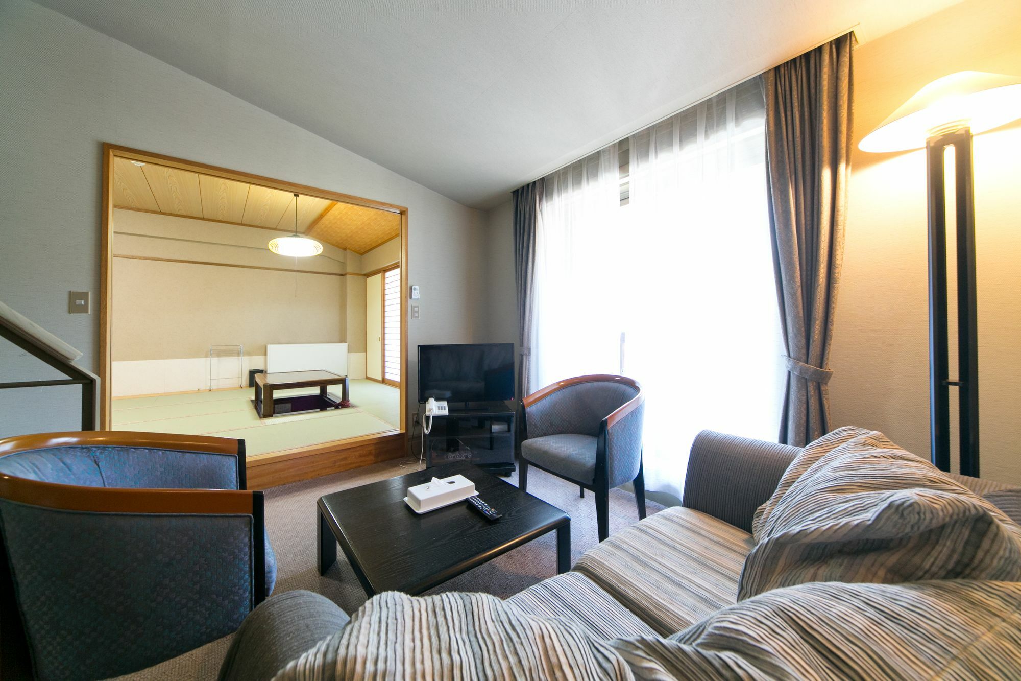 Kishutetsudo Karuizawa Hotel Цумагой Екстериор снимка